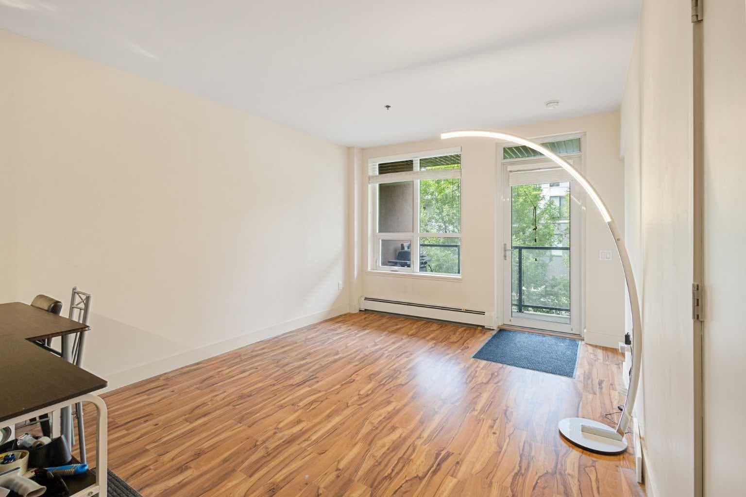 221, 955 MCPHERSON Road NE