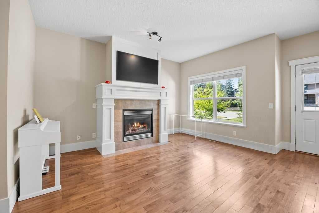 24, 9000 Wentworth Avenue SW