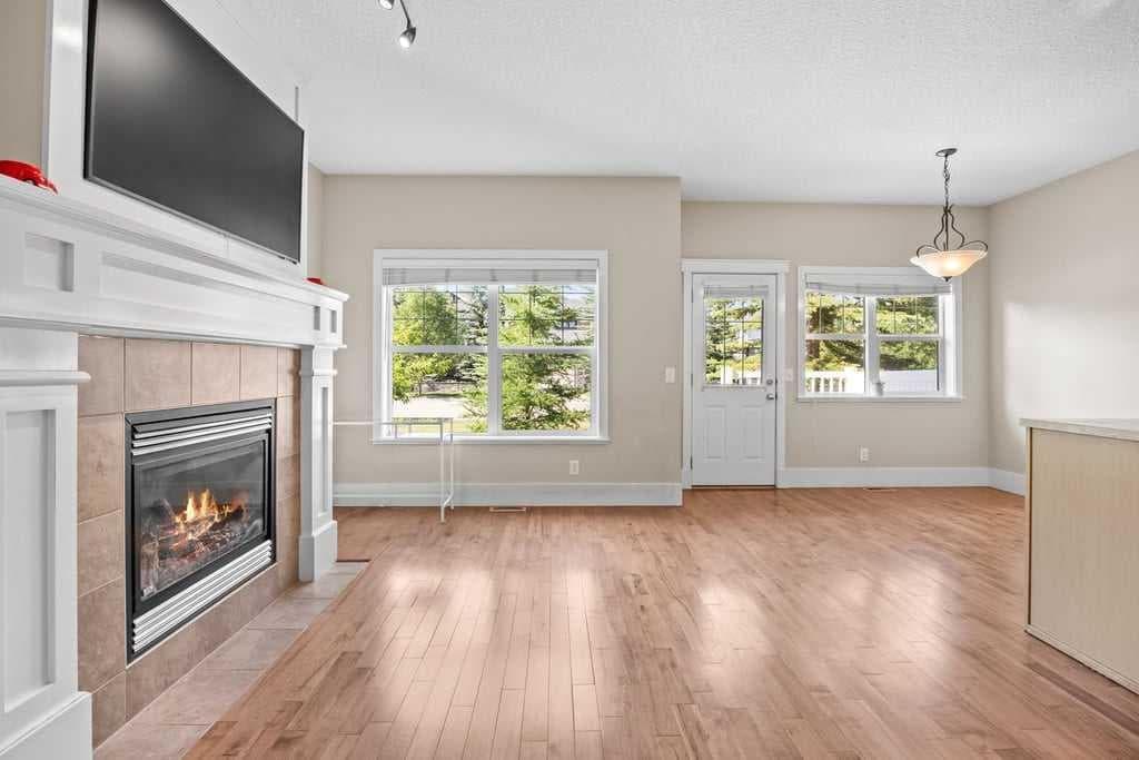24, 9000 Wentworth Avenue SW