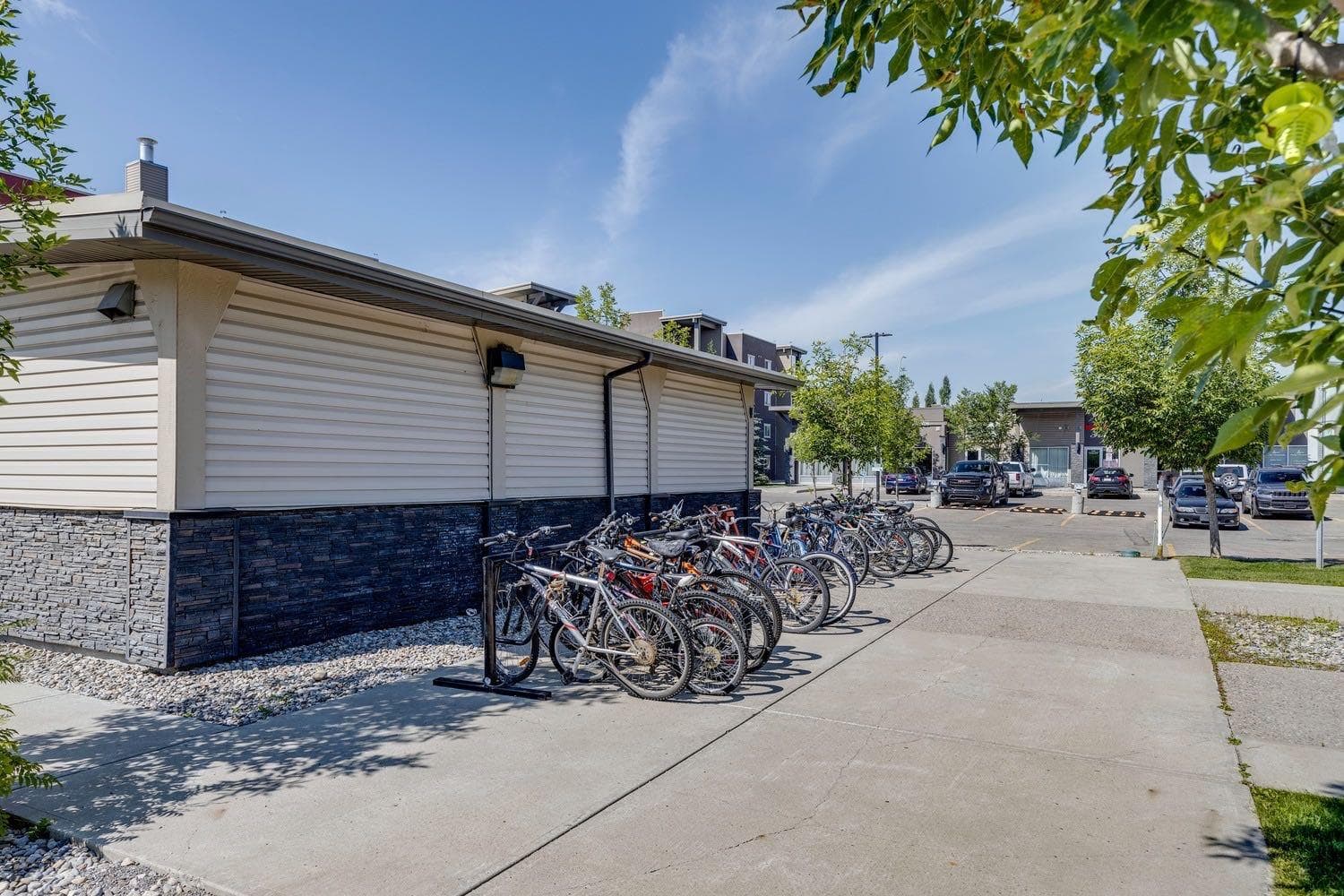 2117, 403 Mackenzie Way SW