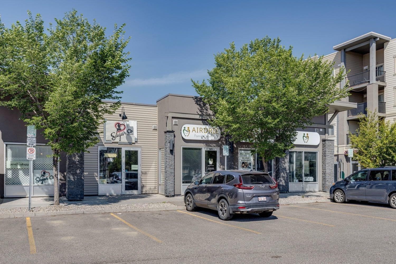 2117, 403 Mackenzie Way SW