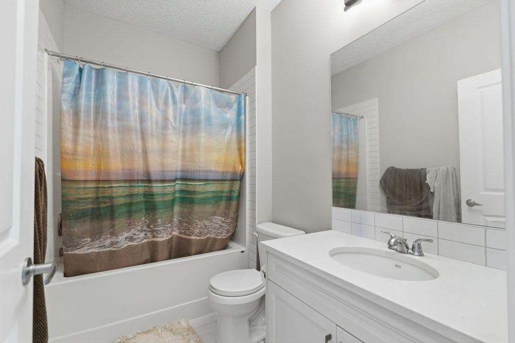 709, 250 Fireside View 