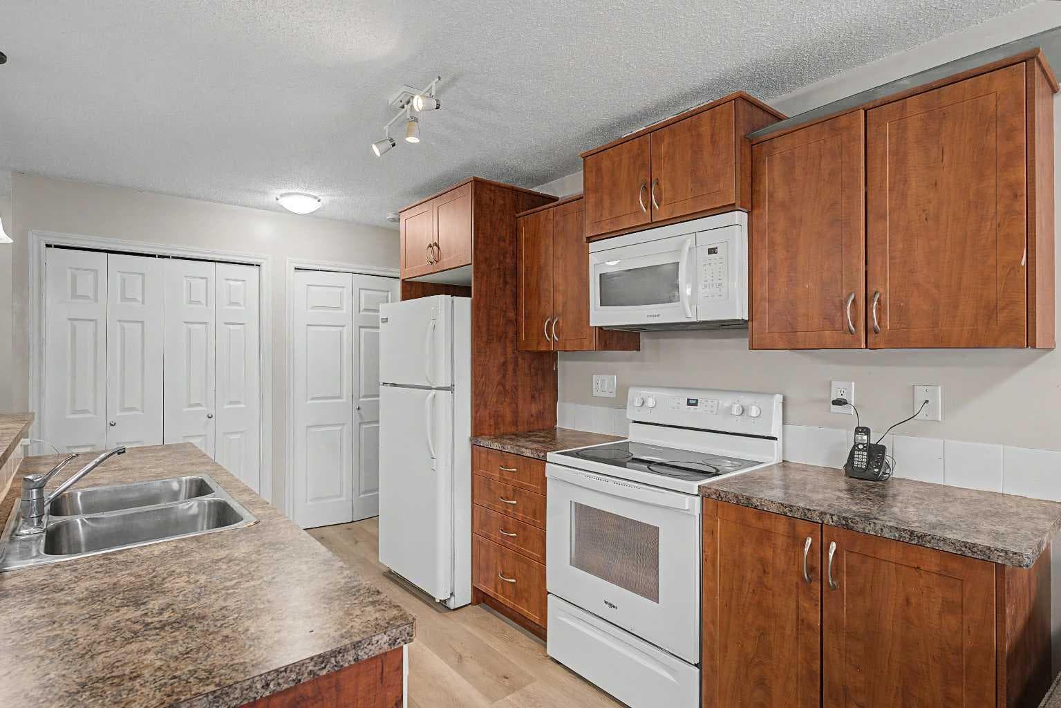 2430, 700 Willowbrook Road NW
