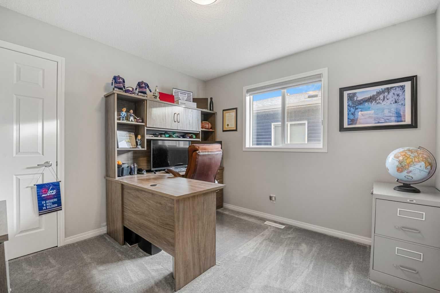 1020 Chinook Gate Heath SW