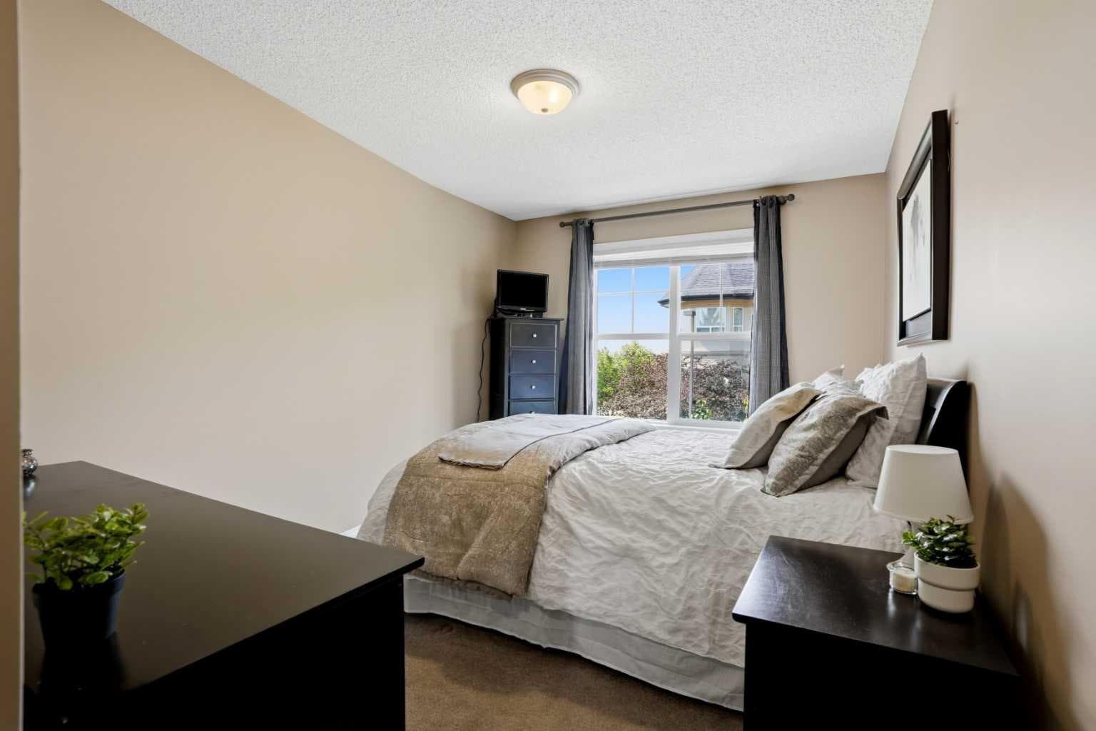 140 Promenade Way SE