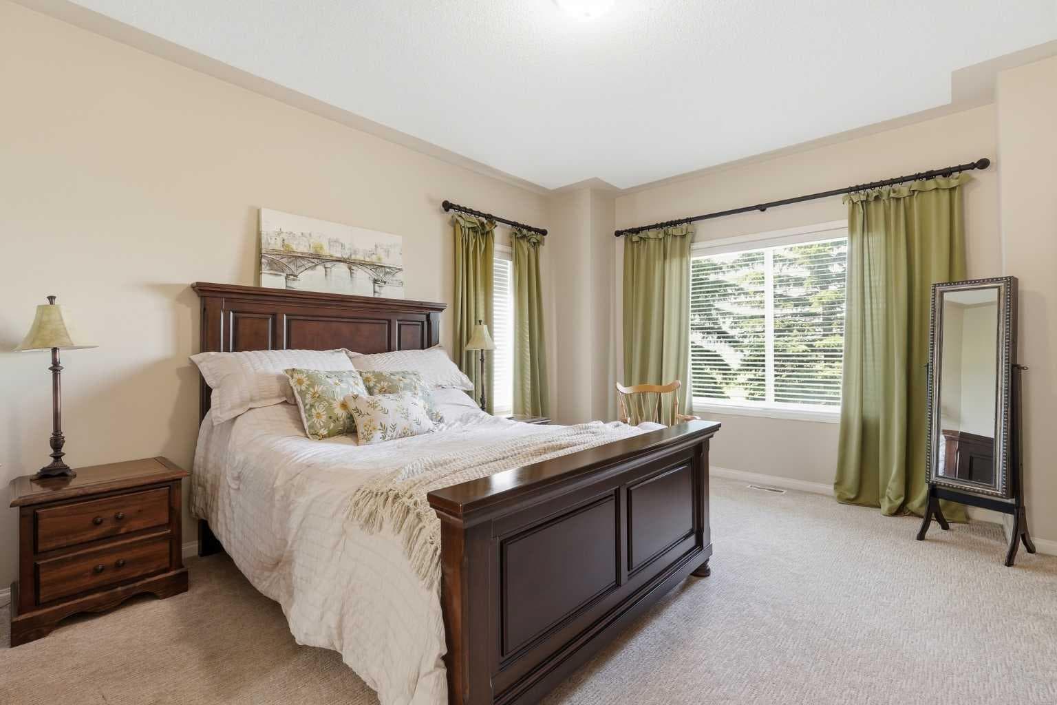 120 Sierra Morena Landing SW