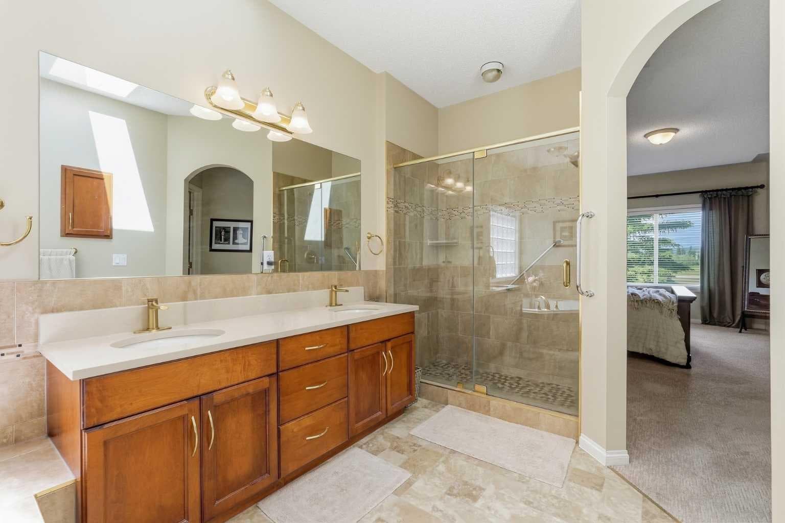 120 Sierra Morena Landing SW