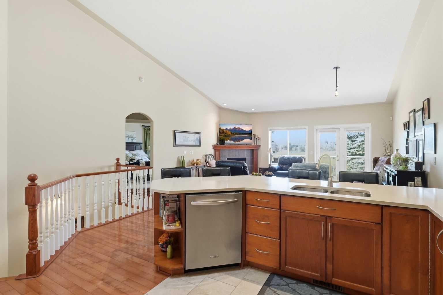 120 Sierra Morena Landing SW