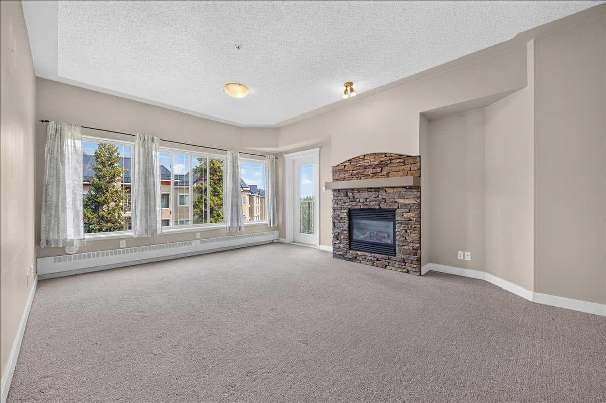 537, 10 Discovery Ridge Close SW