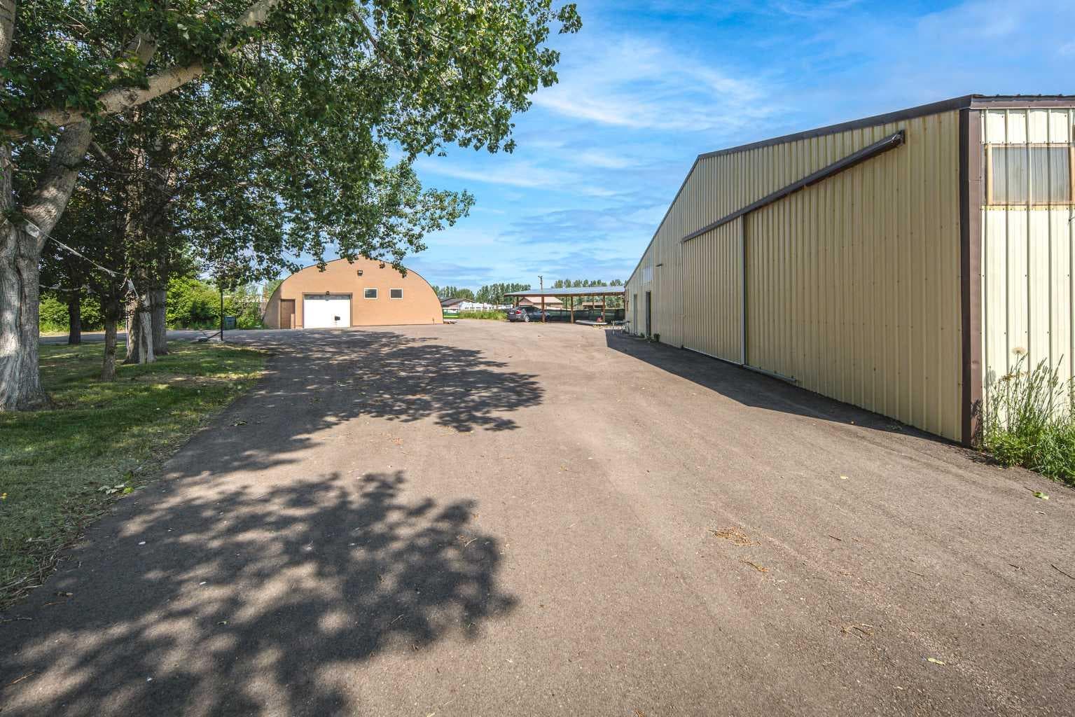 33076 Township Road 243  