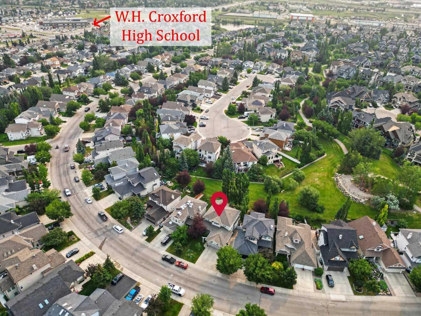 915 Coopers Drive SW