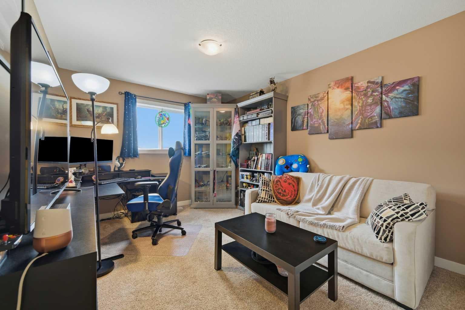 224 Kingston Way SE