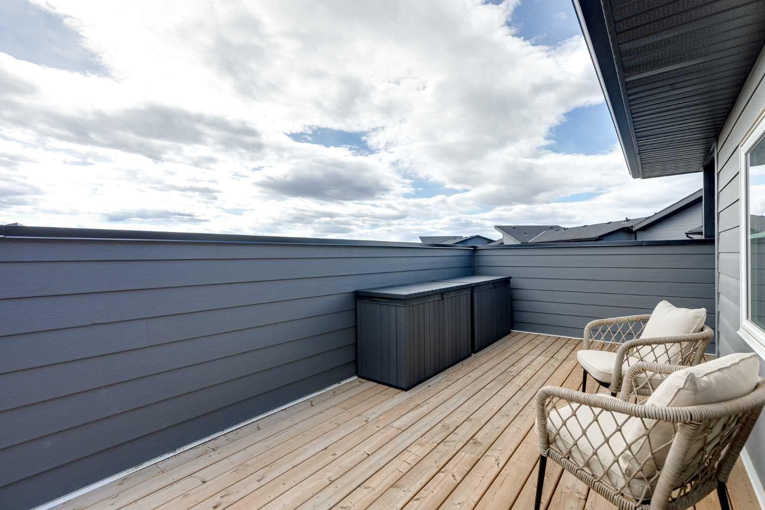 302, 260 Rowley Way NW