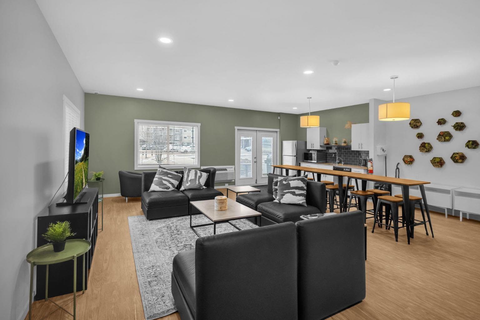 3407, 181 Skyview Ranch Manor NE