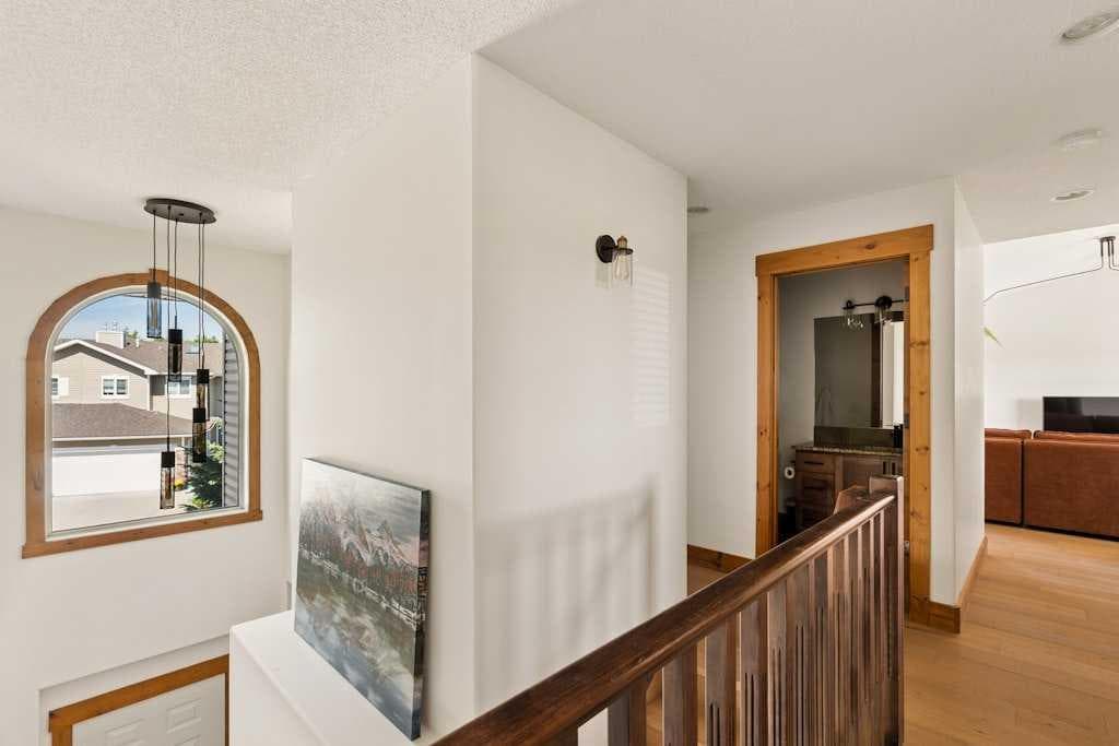 115 Rockmont Court NW