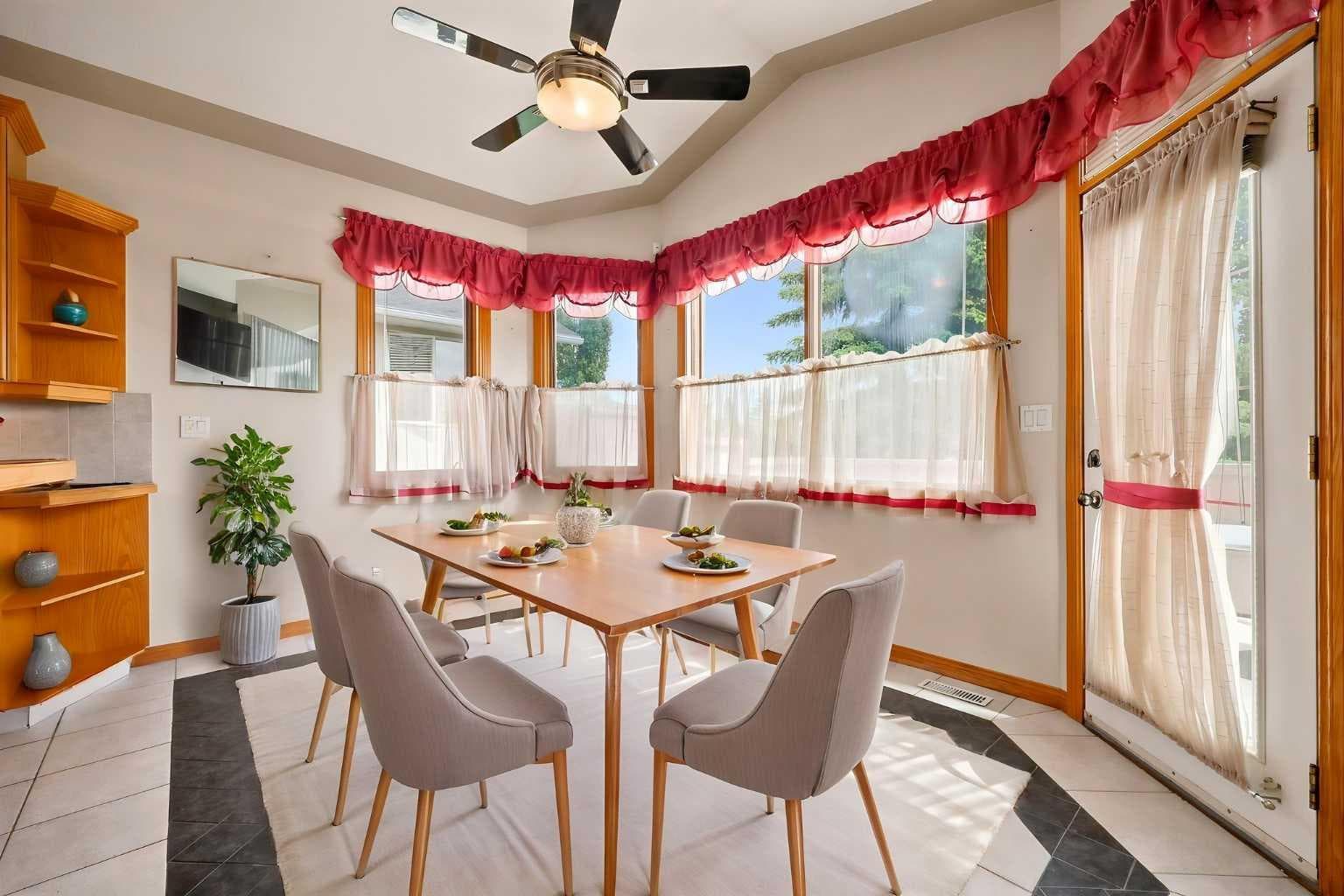 16 Arbour Estates View NW