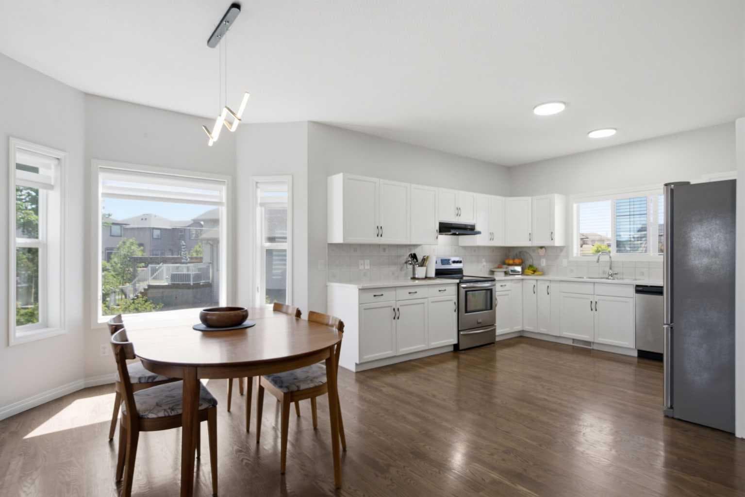 124 West Creek Glen 