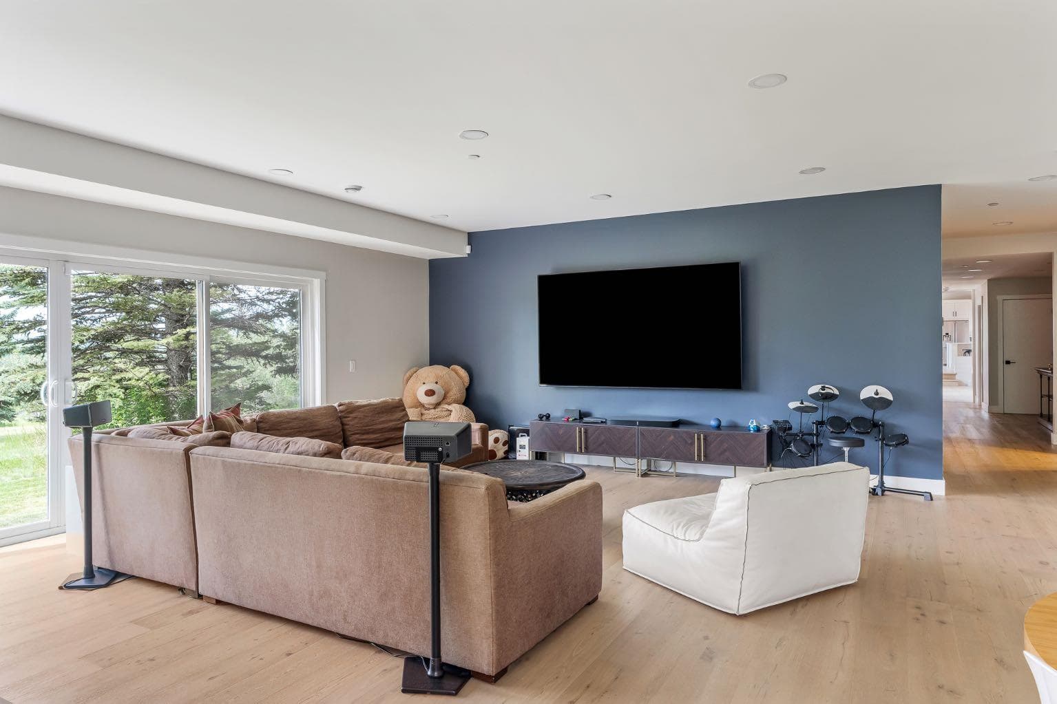 183 Pinebrook Way SW