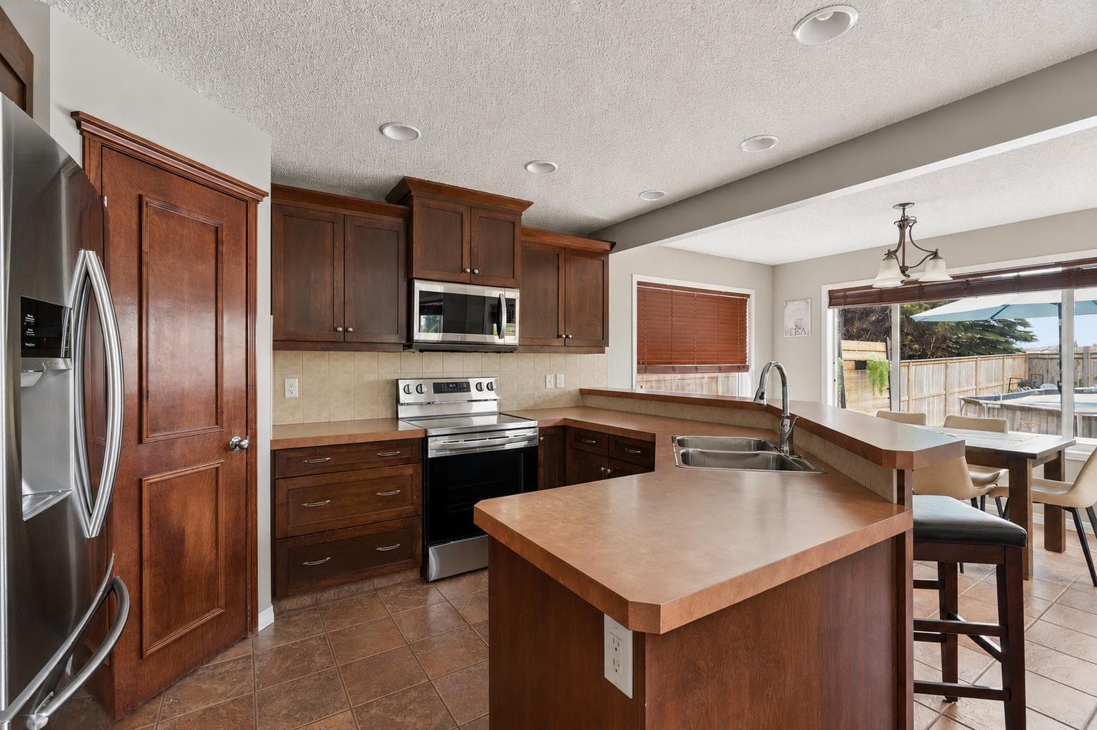 391 Auburn Bay Heights SE