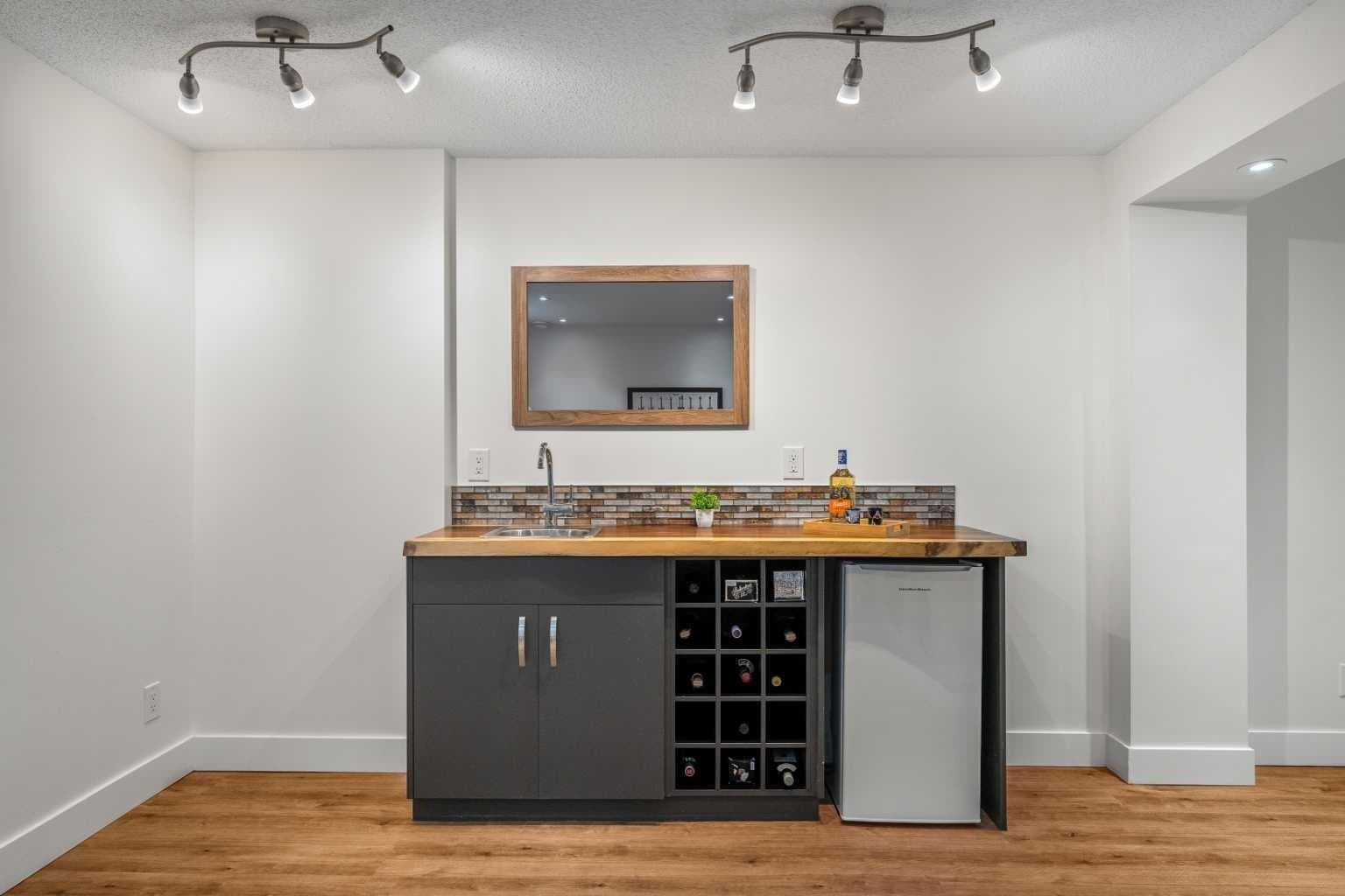173 Windstone Link SW