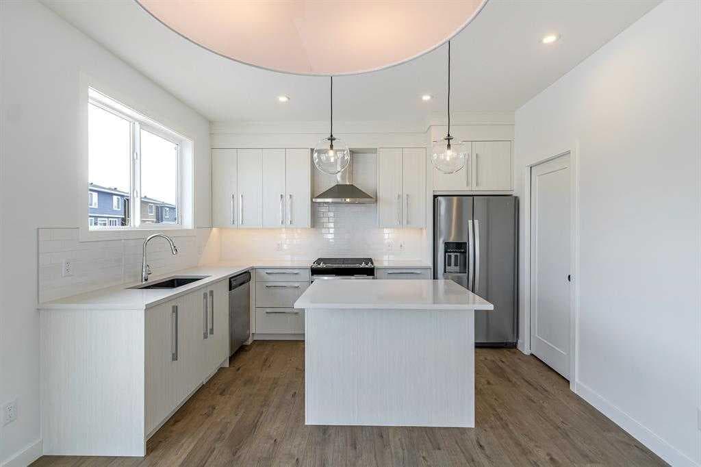 198 Dawson Harbour Hill 