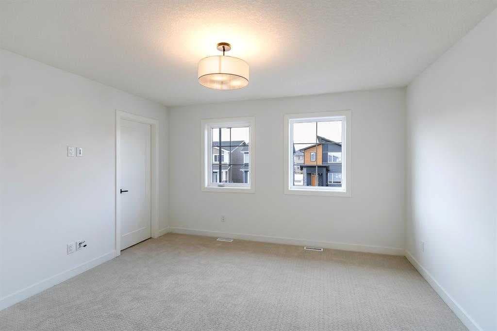 198 Dawson Harbour Hill 