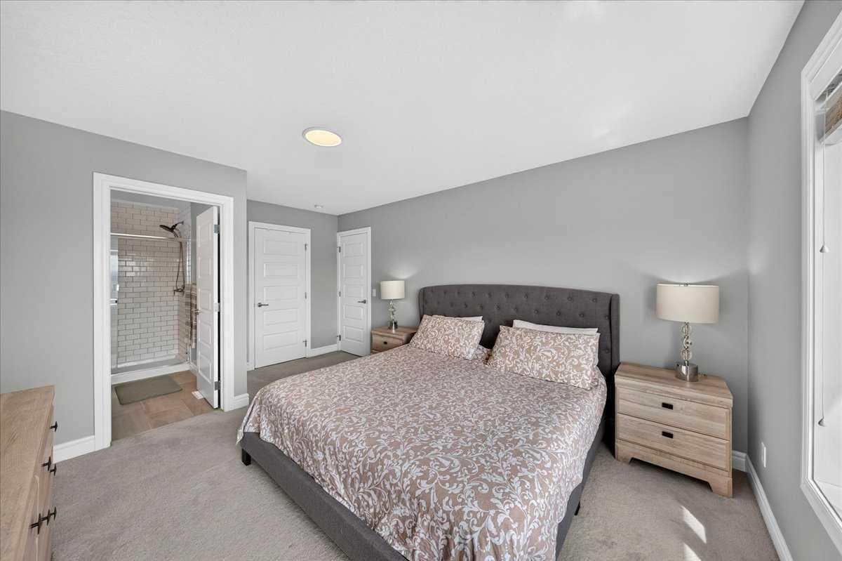 79, 230 Seton Passage SE