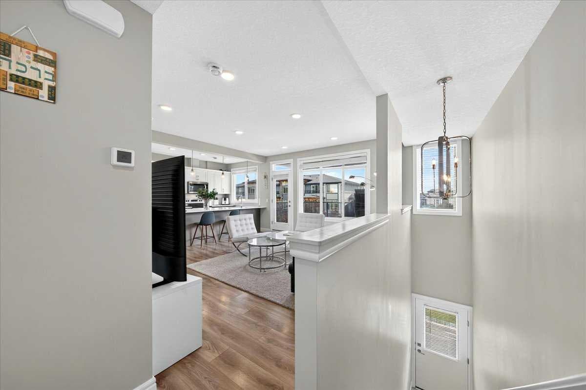 79, 230 Seton Passage SE