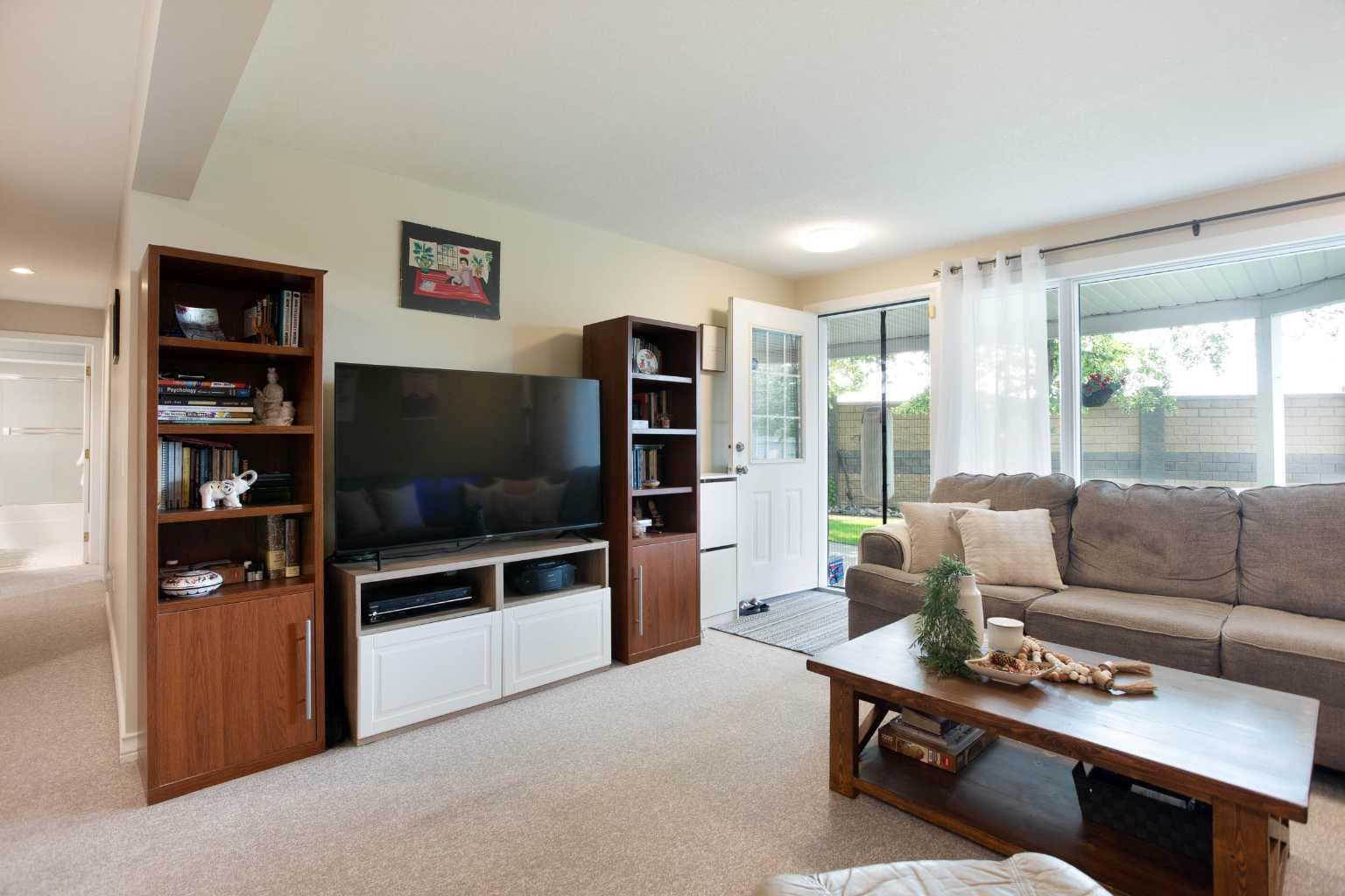 128 Waterstone Place SE