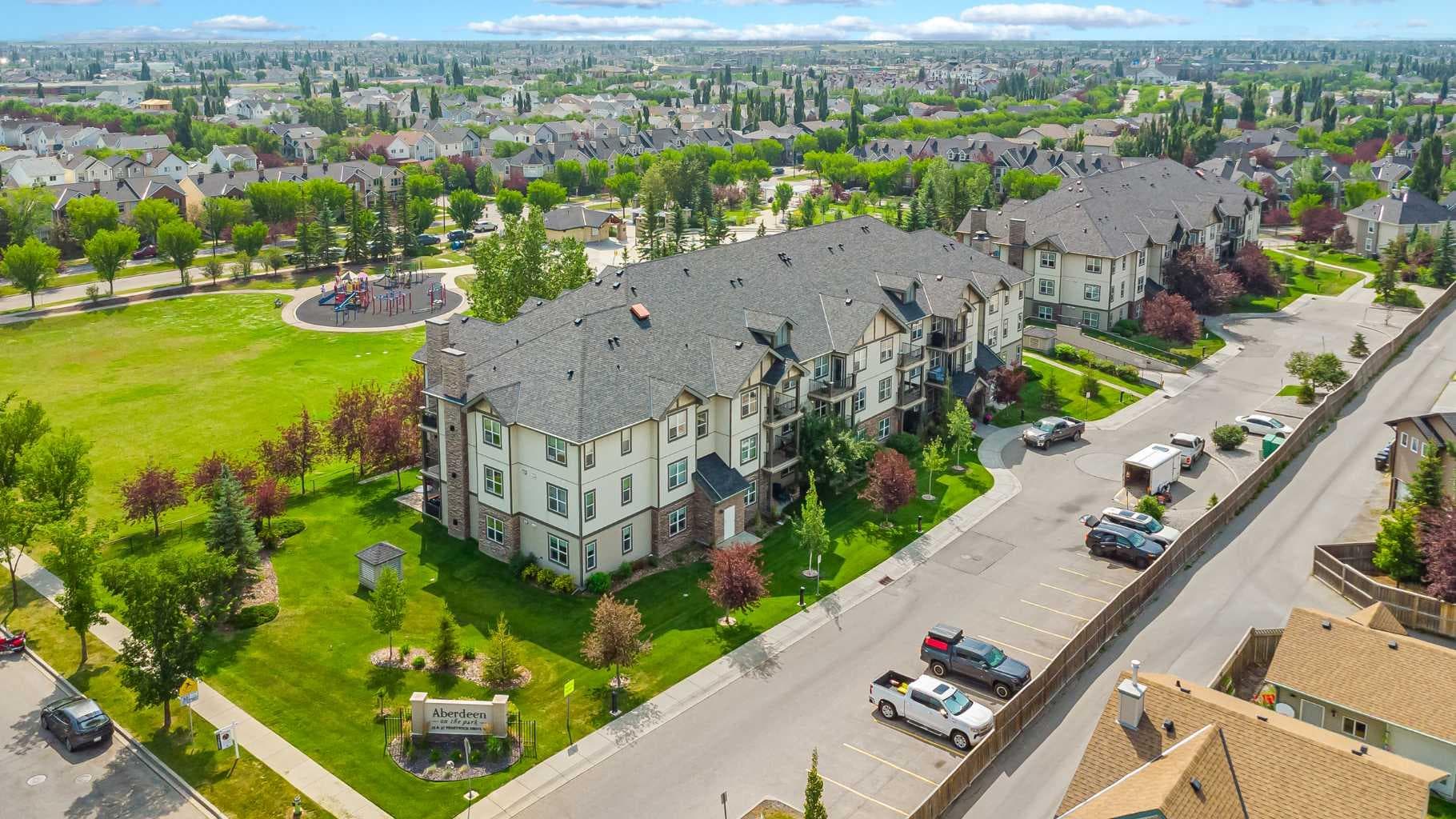 208, 25 Prestwick Drive SE