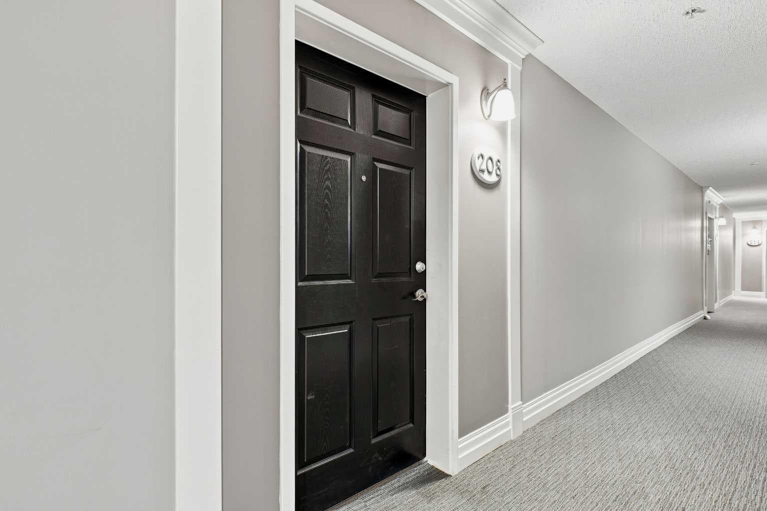 208, 25 Prestwick Drive SE