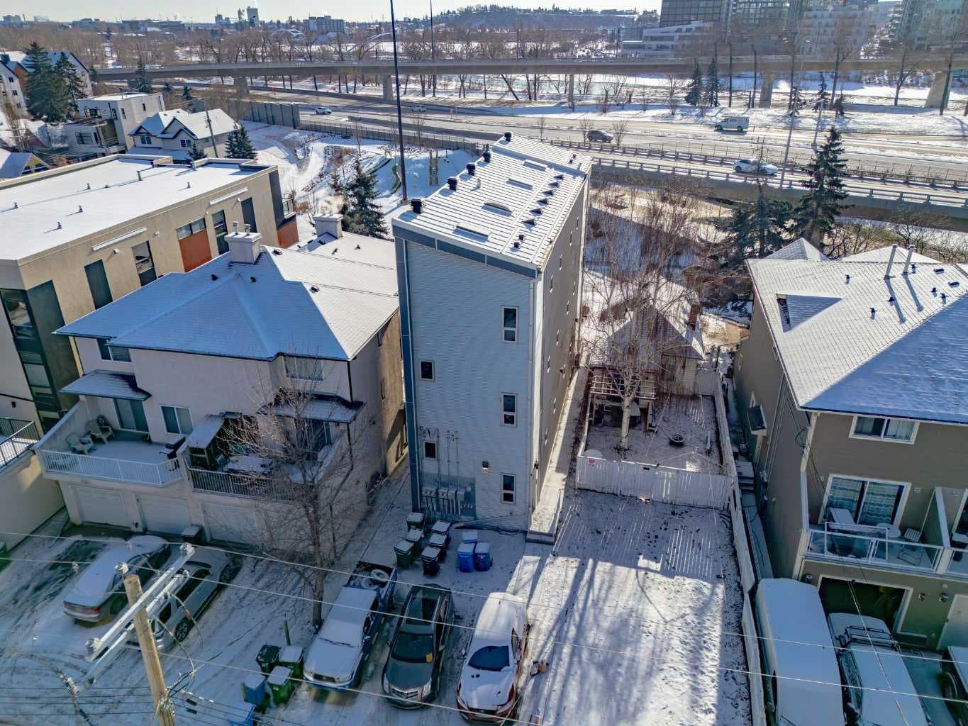 648 Mcdougall Road NE