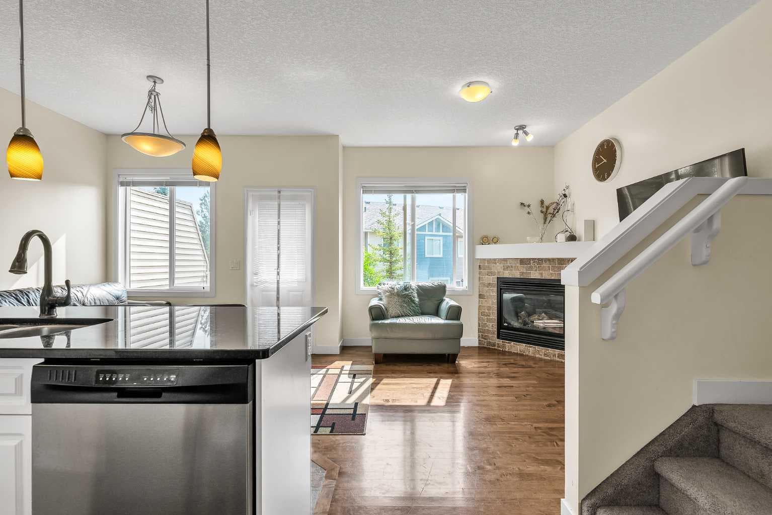 43 Sage Hill Common NW