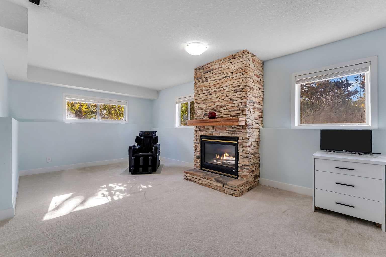 280158 TOWNSHIP ROAD 240  
