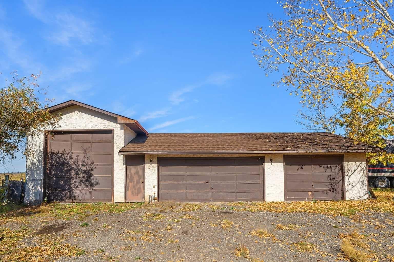 280158 TOWNSHIP ROAD 240  