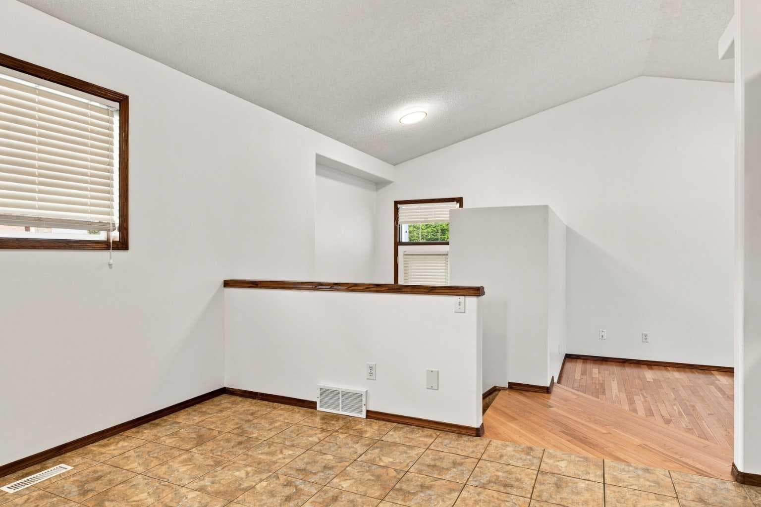 279 Coral Springs Circle NE