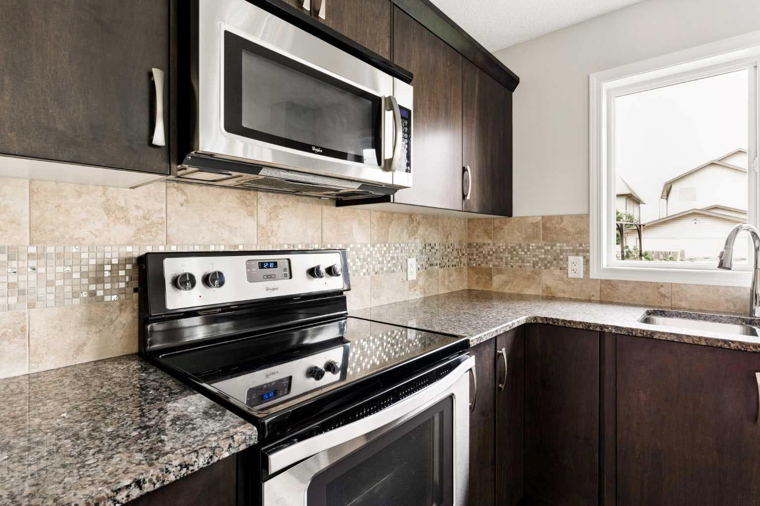 59 Elgin Meadows Park SE