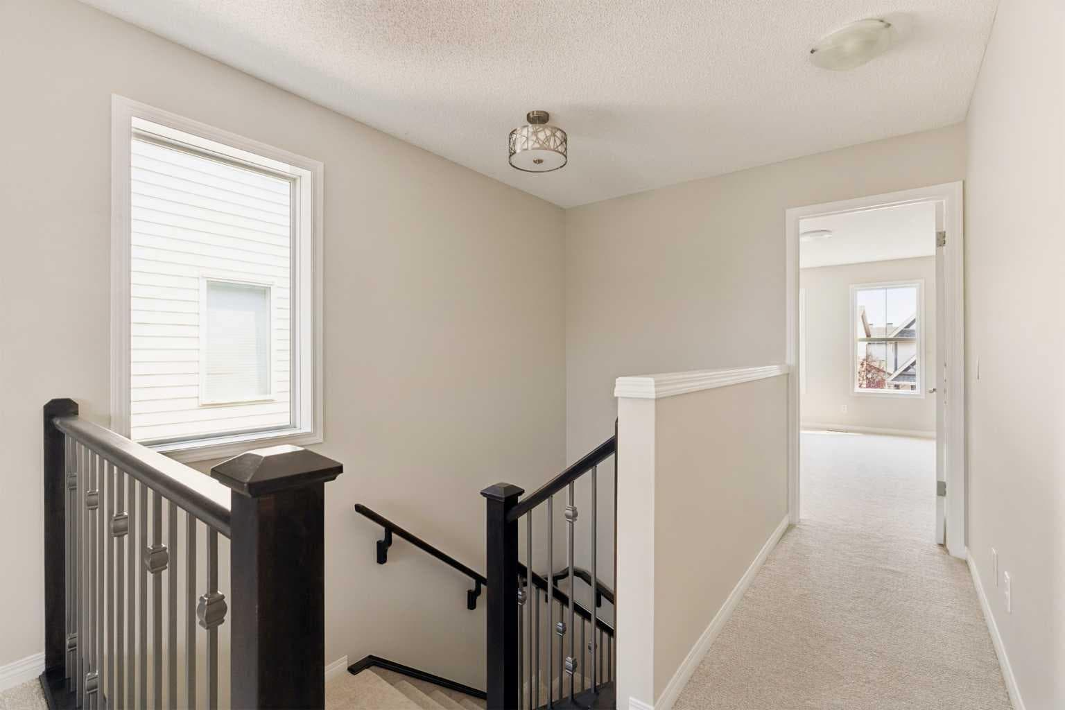 59 Elgin Meadows Park SE