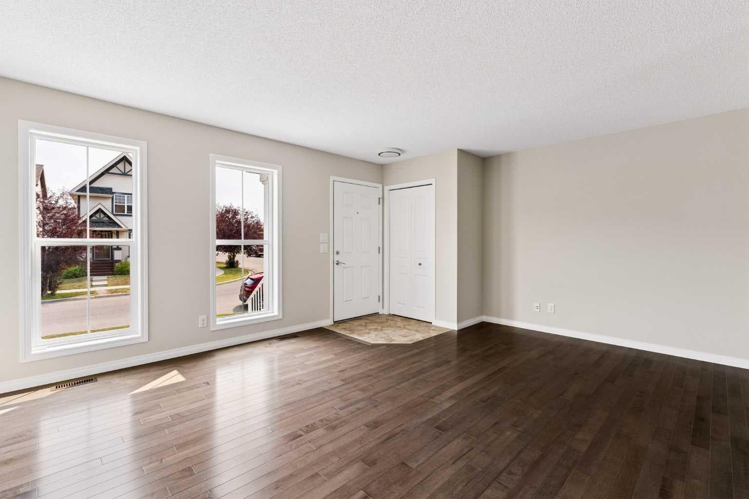 59 Elgin Meadows Park SE