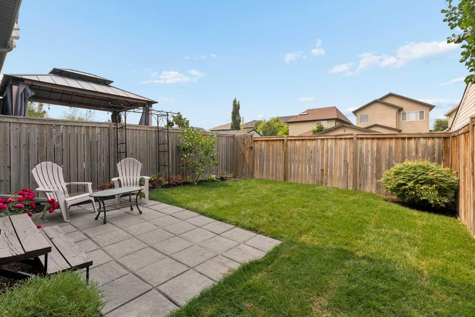 59 Elgin Meadows Park SE