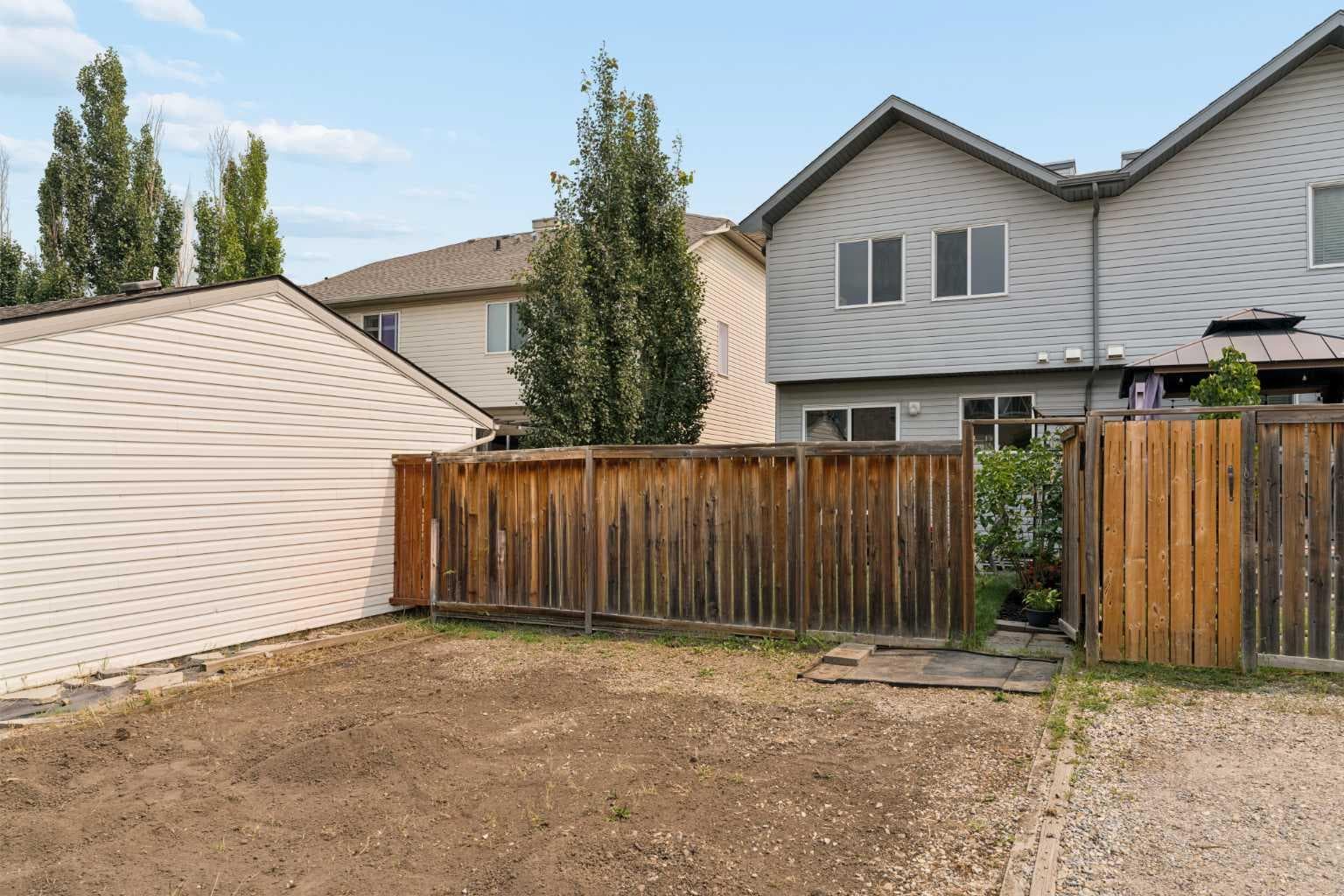 59 Elgin Meadows Park SE