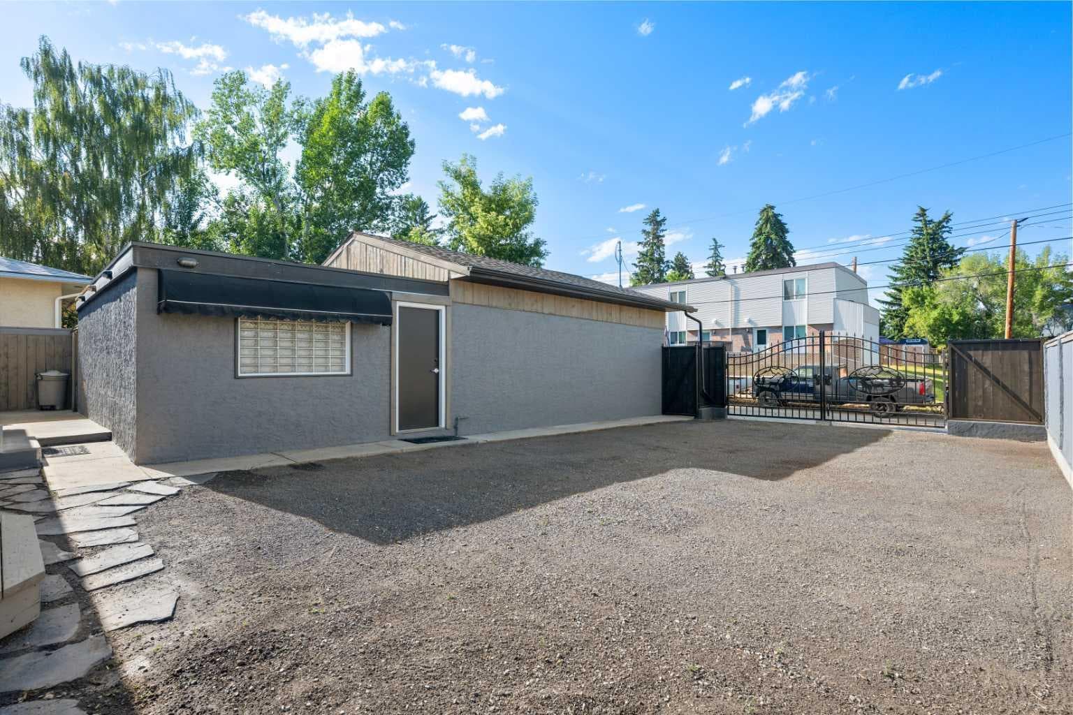 436 Attica Drive SE
