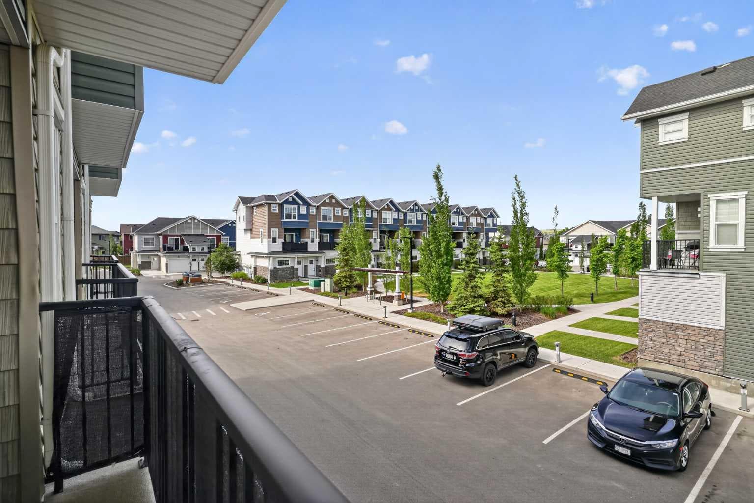 703, 115 Sagewood Drive SW