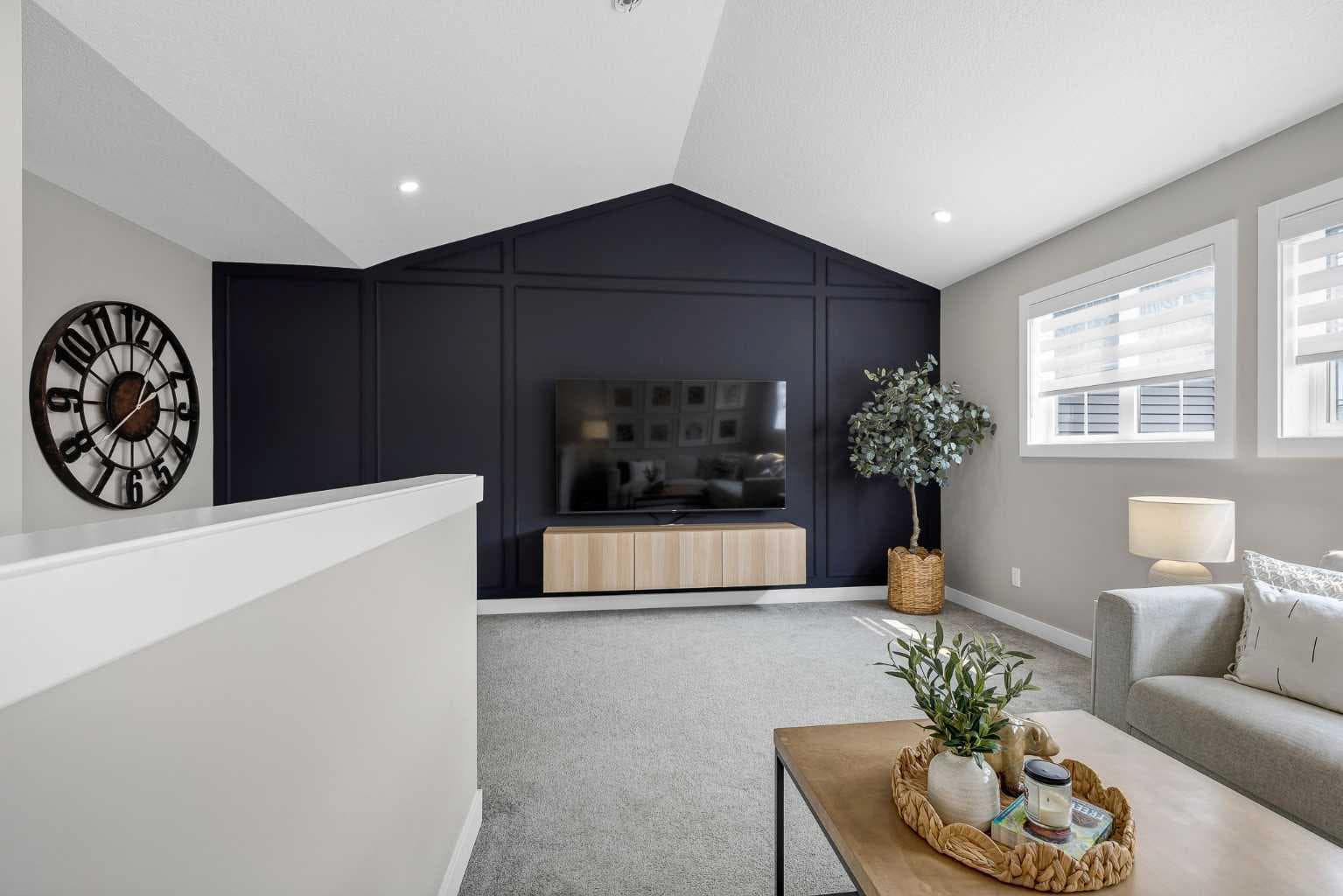 1803, 201 Cooperswood Green SW