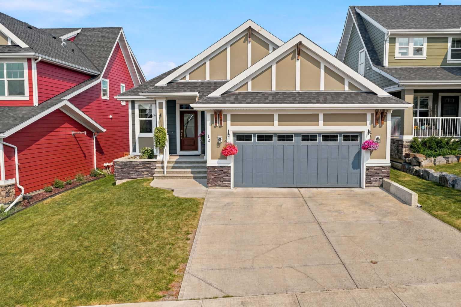 14 Ridge View Place 