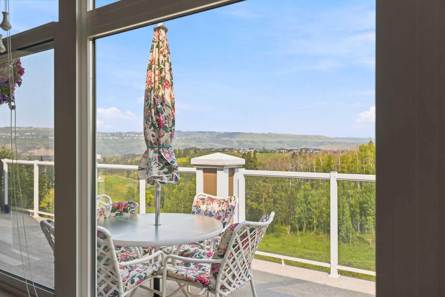 14 Ridge View Place 