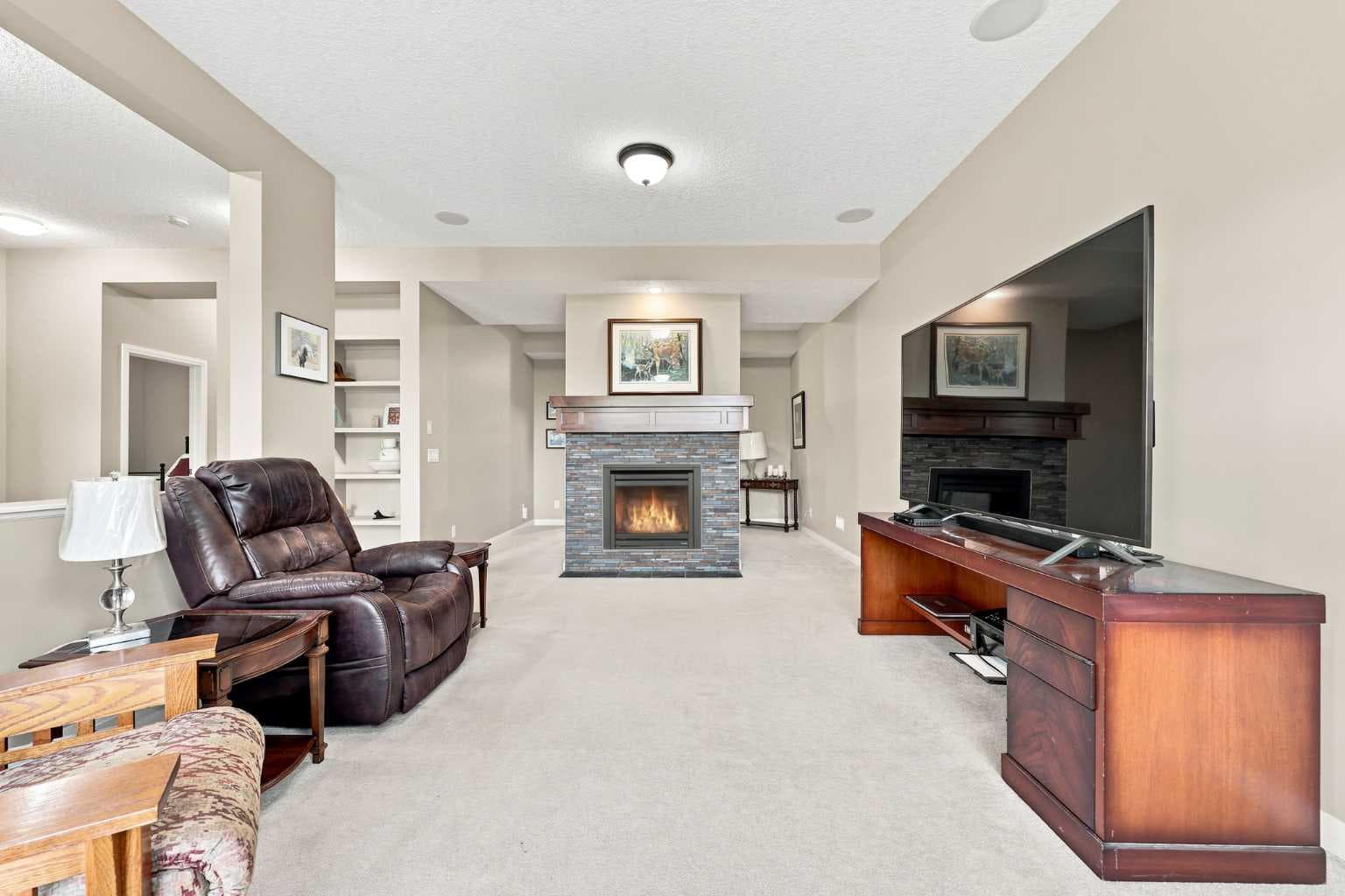 14 Ridge View Place 