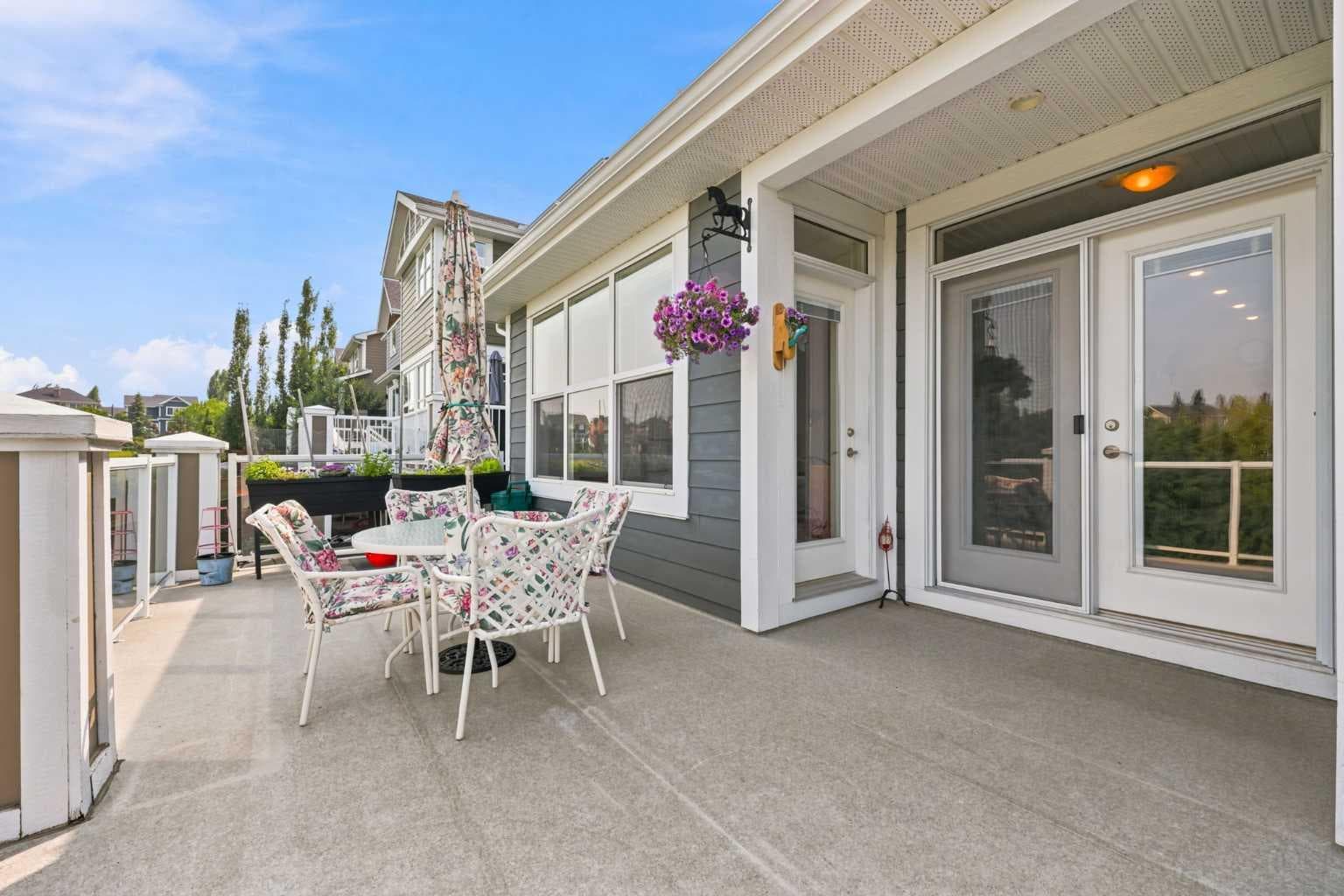 14 Ridge View Place 