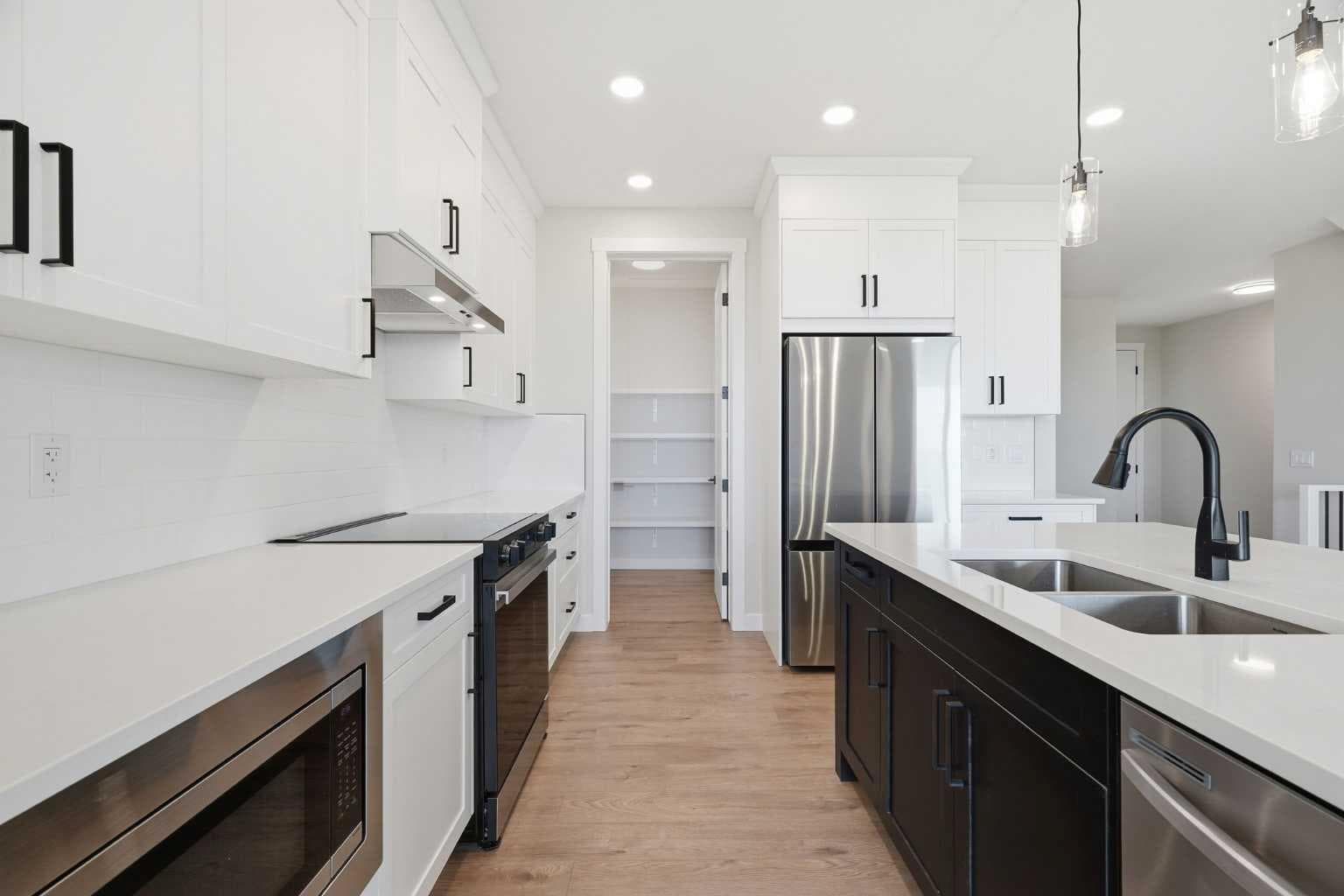 467 Kinniburgh Loop 