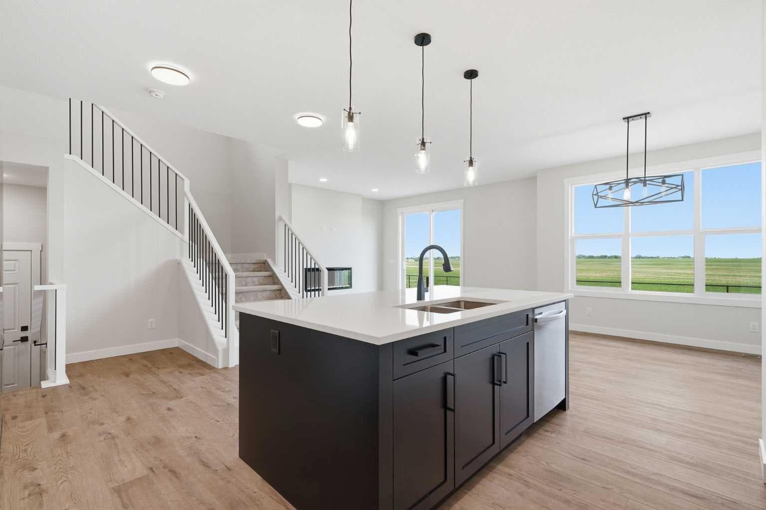 467 Kinniburgh Loop 
